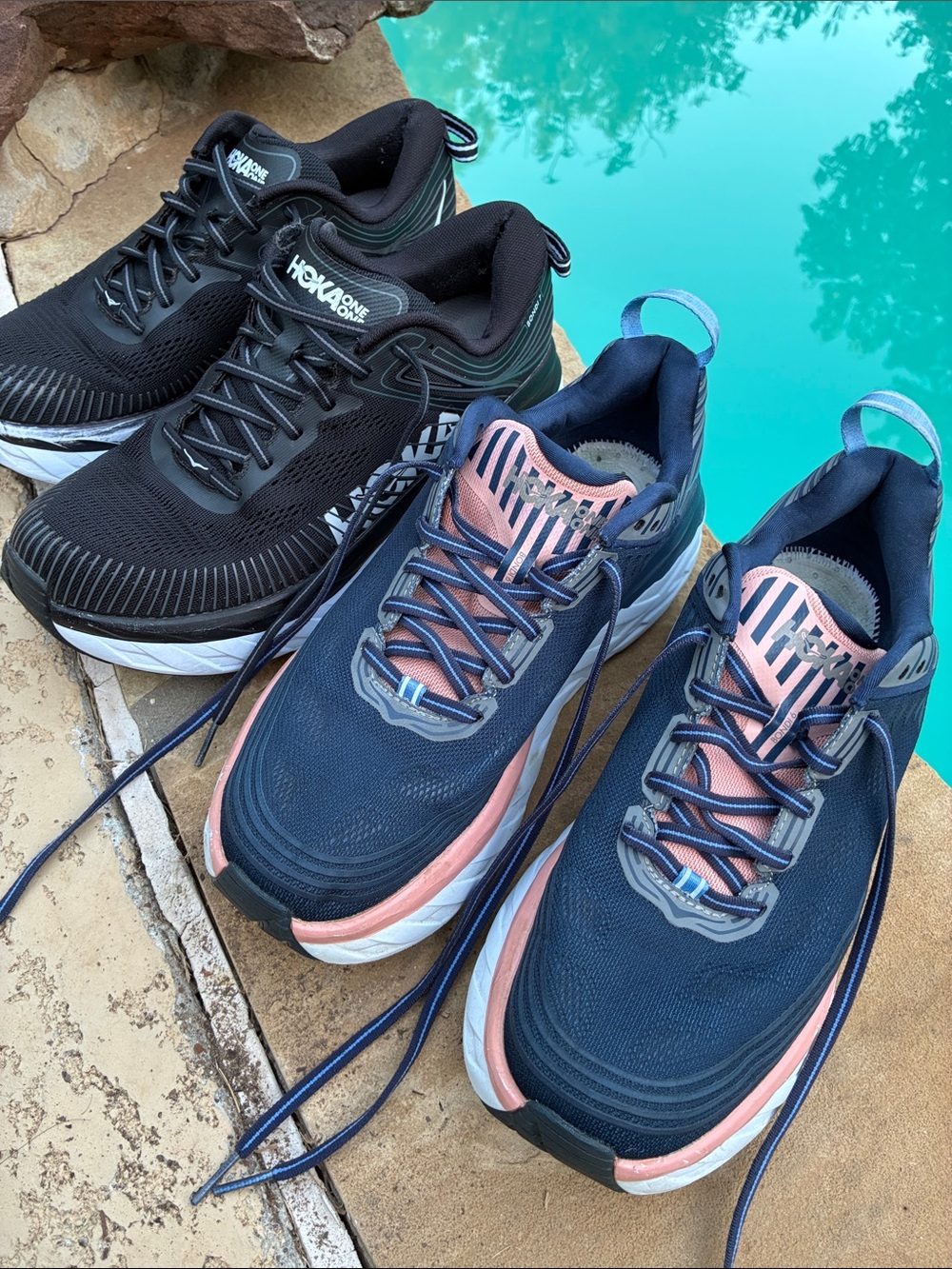 Lot of 2 pr Hoka One Running Shoes in Navy&, Peach, blk & white 10.5 B1G1